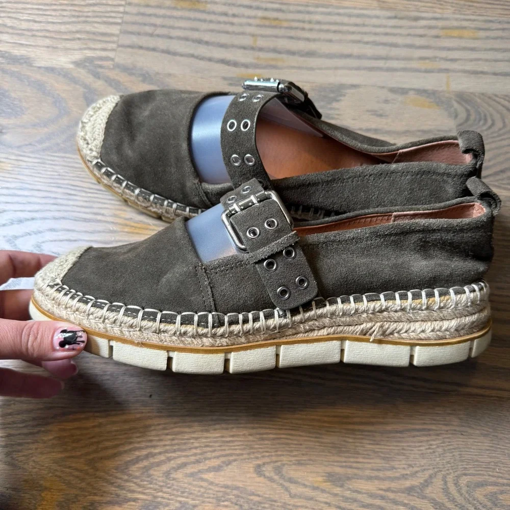 MIA Limited Edition Valery Olive Green Suede Grommet Espadrille Flats Mens 9